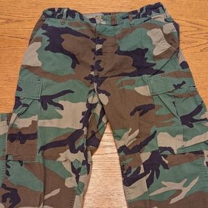 Jungle camo cargo pants